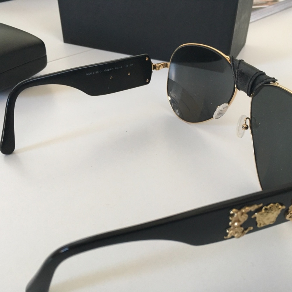 Versace VE2207Q Circular  Baroque Sunglasses - Picture 6 of 10